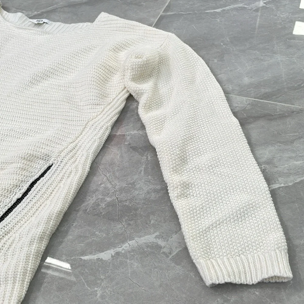 Women's Bar III Knit Zipper High Low Long Sleeve Sweater Large - Picture 4 of 13